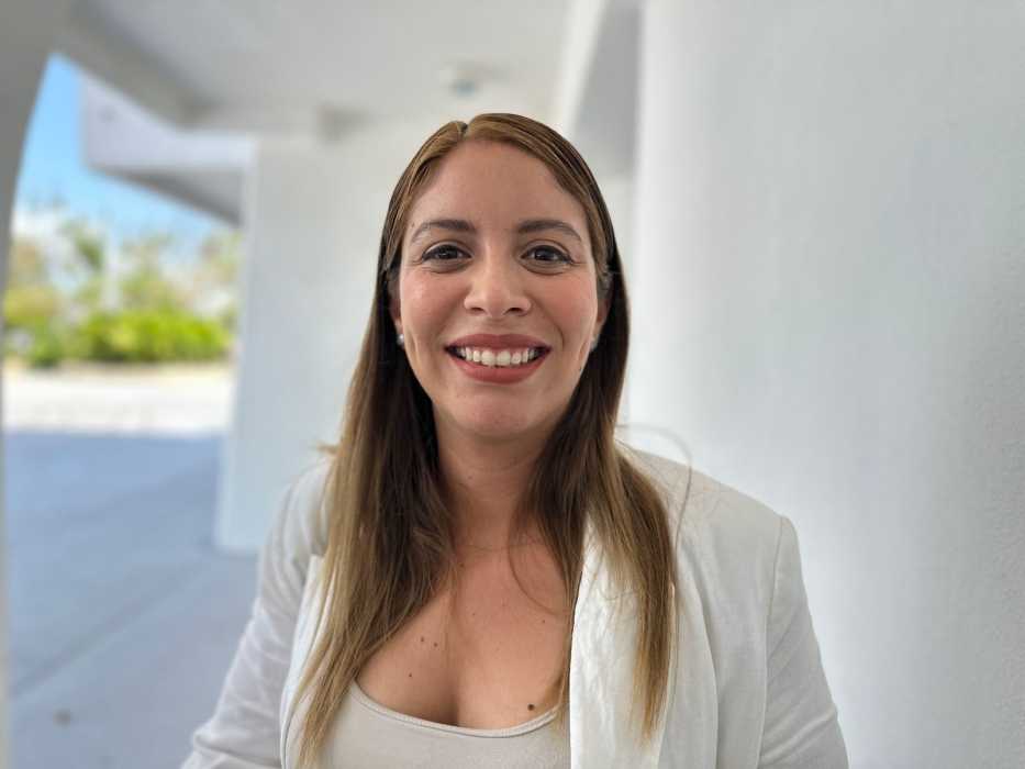 <em>Sarah R.</em>